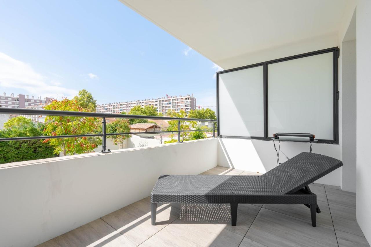 T2 Entre La Plage Et Le Velodrome-Terrasse / Parking Marseilles Buitenkant foto